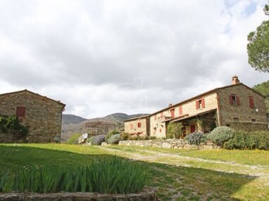 Einfamilienhaus zum Kauf 2.400.000 € 900 m² 100.000 m² Grundstück Cortona