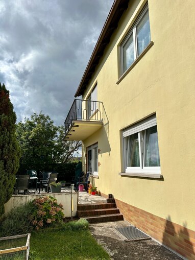 Mehrfamilienhaus zum Kauf 6 Zimmer 189 m² 971 m² Grundstück frei ab sofort Brandenburgerstraße 2 Langenzenn Langenzenn 90579