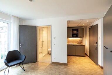 Wohnung zur Miete Wohnen auf Zeit 2.347 € 1 Zimmer 21 m² frei ab 08.07.2024 Wernerstraße Zuffenhausen - Am Stadtpark Stuttgart 70469