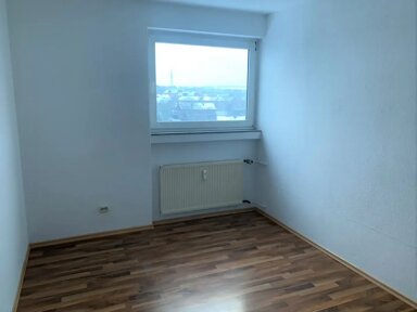 Wohnung zum Kauf 95.000 € 3 Zimmer 79 m² Im Lichtenfelde 2 Paderborn - Kernstadt Paderborn 33098