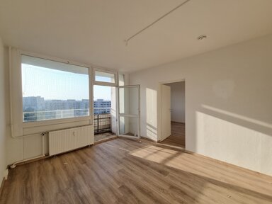 Wohnung zur Miete 323 € 2 Zimmer 43 m² 8. Geschoss Albert-Wolf-Platz 1 Prohlis-Süd (Spremberger Str.) Dresden 01239