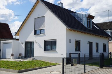 Einfamilienhaus zum Kauf 859.900 € 5 Zimmer 143 m² 290 m² Grundstück Wettstetten 85139