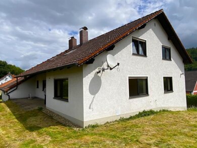 Mehrfamilienhaus zum Kauf 399.000 € 7 Zimmer 220 m² 1.002 m² Grundstück Duggendorf Duggendorf 93182