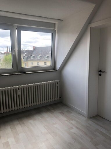Wohnung zur Miete 410 € 1 Zimmer 35 m² Schiersteiner Straße Schiersteiner Berg Wiesbaden 65187