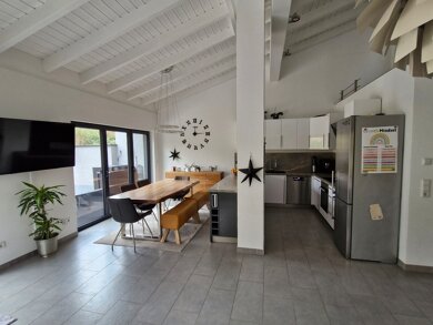 Haus zum Kauf provisionsfrei 849.000 € 5 Zimmer 170 m² 359 m² Grundstück Höchberg 97204