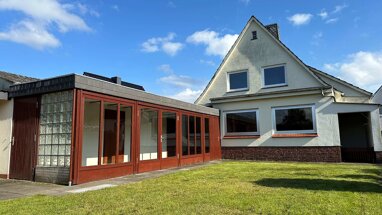 Einfamilienhaus zum Kauf 299.000 € 5,5 Zimmer 115 m² 849 m² Grundstück Uetersen 25436