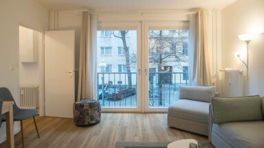 Wohnung zur Miete 840 € 1 Zimmer 32,7 m² 1. Geschoss frei ab sofort Berlin 10553