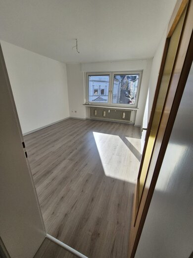 Wohnung zum Kauf provisionsfrei 98.000 € 3 Zimmer 65 m² Geschoss 3/4 Wiesenstraße 14 Lüdenscheid Lüdenscheid 58507