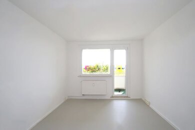 Wohnung zur Miete 270 € 3 Zimmer 61,2 m² 3. Geschoss frei ab sofort Friedrich-Quenstedt-Straße 10 Lutherstadt Eisleben Eisleben 06295