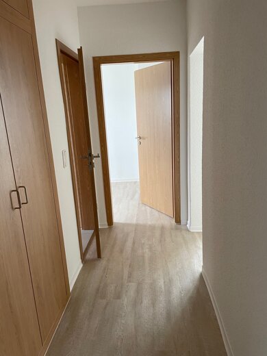 Wohnung zur Miete 353 € 2,5 Zimmer 59,5 m² 1. Geschoss frei ab sofort Breite Straße 36 Zerbst Zerbst/Anhalt 39261