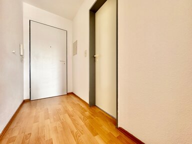 Wohnung zum Kauf 75.000 € 1,5 Zimmer 52,7 m² Moritzplatz Magdeburg 39124