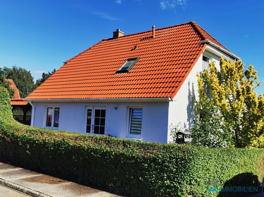 Einfamilienhaus zum Kauf 259.000 € 5 Zimmer 104 m²<br/>Wohnfläche 791 m²<br/>Grundstück Stadtgebiet West Neubrandenburg 17033