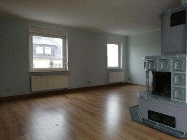 Wohnung zur Miete 560 € 3,5 Zimmer 104,5 m² 1. Geschoss Hartha Hartha 04746