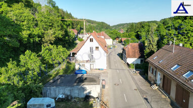 Haus zum Kauf 450.000 € 14 Zimmer 336,2 m² 445 m² Grundstück Uttenhofen Tengen 78250
