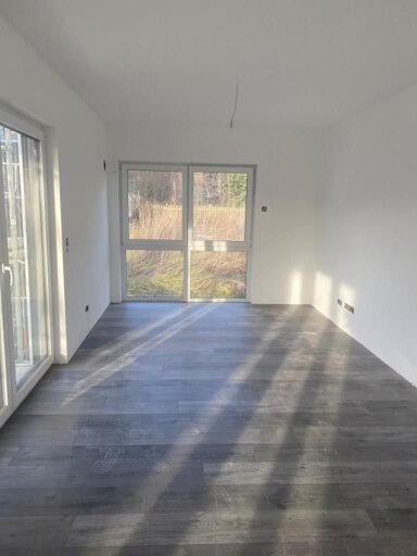 Wohnung zur Miete 1.350 € 4 Zimmer 99,3 m² 4. Geschoss frei ab sofort Gailingen 78262