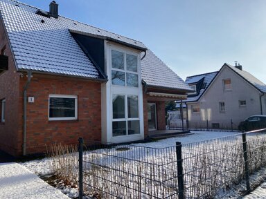 Einfamilienhaus zur Miete 2.250 € 7 Zimmer 165 m² 550 m² Grundstück frei ab sofort Halstenbek 25469