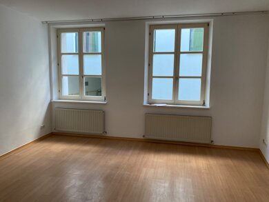 Wohnung zur Miete 555 € 2 Zimmer 76 m² Geschoss EG/2 Amberg Amberg 92224