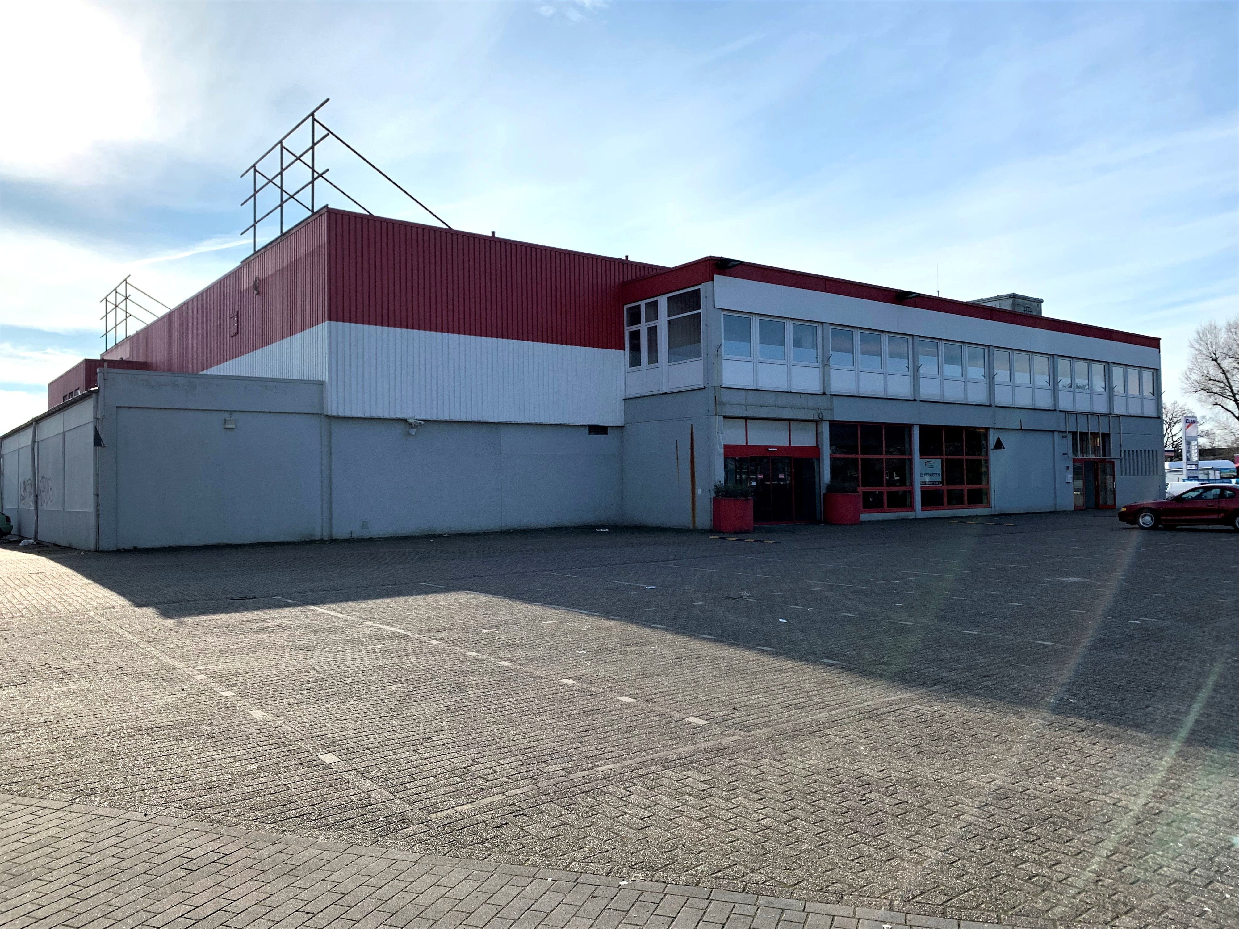 Laden zur Miete 3,75 € 1.600 m²<br/>Verkaufsfläche von 600 m² bis 1.600 m²<br/>Teilbarkeit Hasporter Damm 189 Hasport - Annenheide - Bezirk 1 Delmenhorst 27755