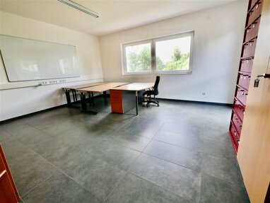 Bürofläche zur Miete 276 € 1 Zimmer 27,3 m² Bürofläche Sande Paderborn 33104
