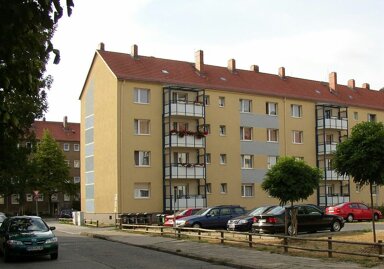 Wohnung zur Miete 331 € 2 Zimmer 50,1 m² 2. Geschoss frei ab 01.05.2025 Brielower Straße 40 Nord Brandenburg 14770