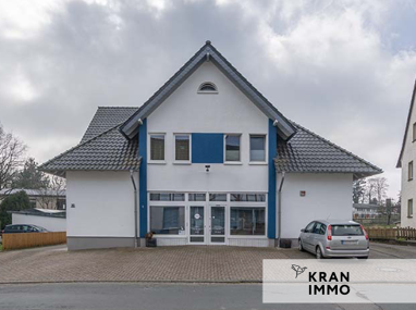Laden zur Miete 1.200 € 3 Zimmer 140 m² Verkaufsfläche Neuenheerse Bad Driburg 33014