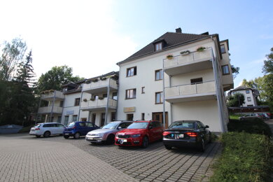 Wohnung zur Miete 423 € 2 Zimmer 70 m² Emil-Junghannß-Straße 10 Oelsnitz Oelsnitz/Erzgebirge 09376