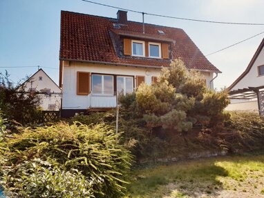 Einfamilienhaus zum Kauf Provisionsfrei 280.000 € 5,5 Zimmer 127 m² 952 m² Grundstück Holzweg 10 Staden Florstadt 61197