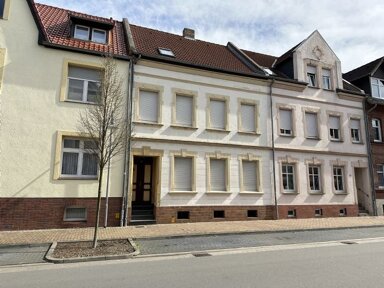 Reihenmittelhaus zum Kauf 96.000 € 7 Zimmer 168 m² 276 m² Grundstück frei ab sofort Große Pagenbergstraße 40 Salzwedel Salzwedel 29410