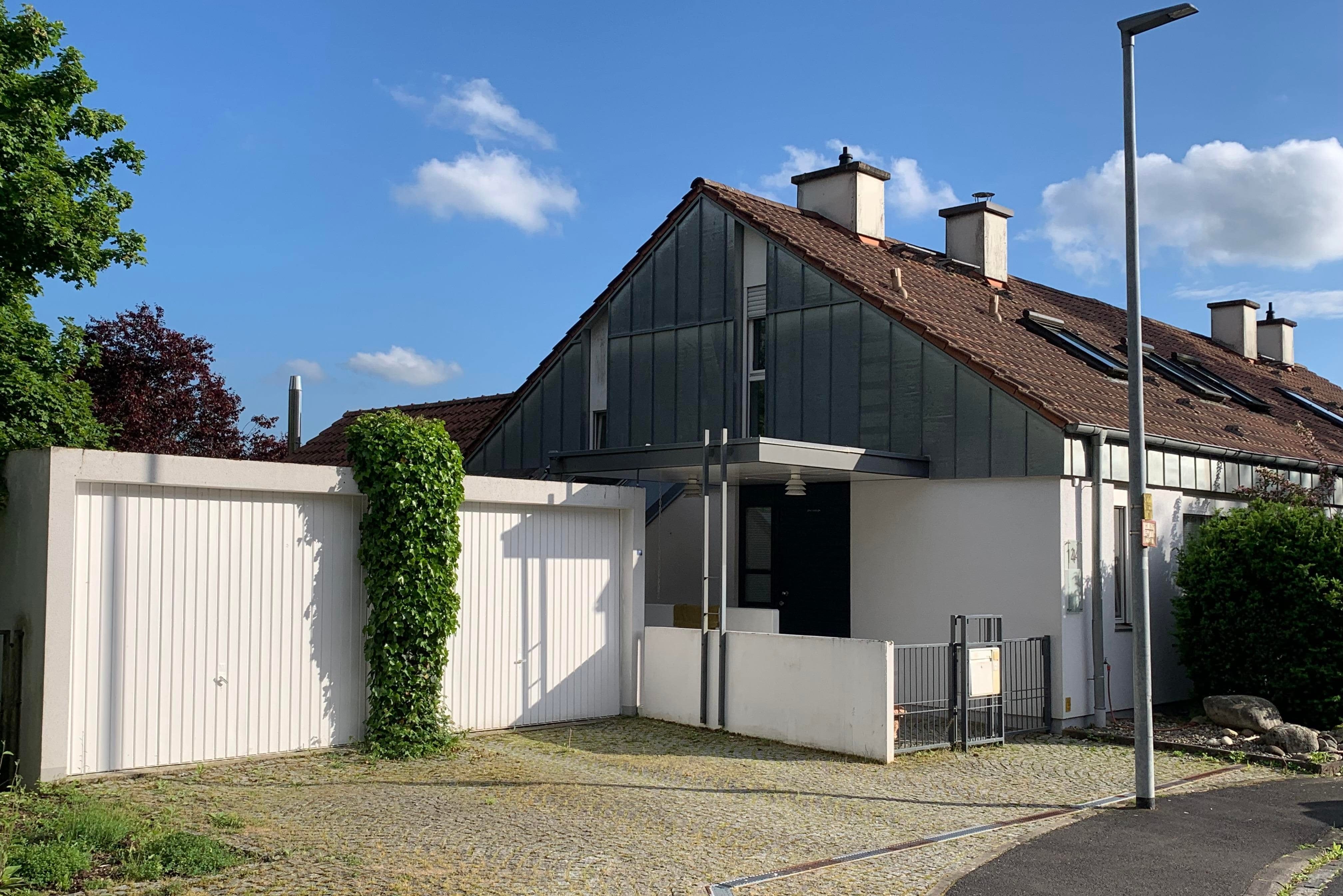 Doppelhaushälfte zum Kauf 650.000 € 7 Zimmer 265 m²<br/>Wohnfläche 698 m²<br/>Grundstück Deutschhof - Nord Schweinfurt 97422