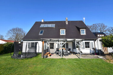 Einfamilienhaus zum Kauf 575.000 € 6,5 Zimmer 185,7 m² 671 m² Grundstück Ost Schwabach 91126
