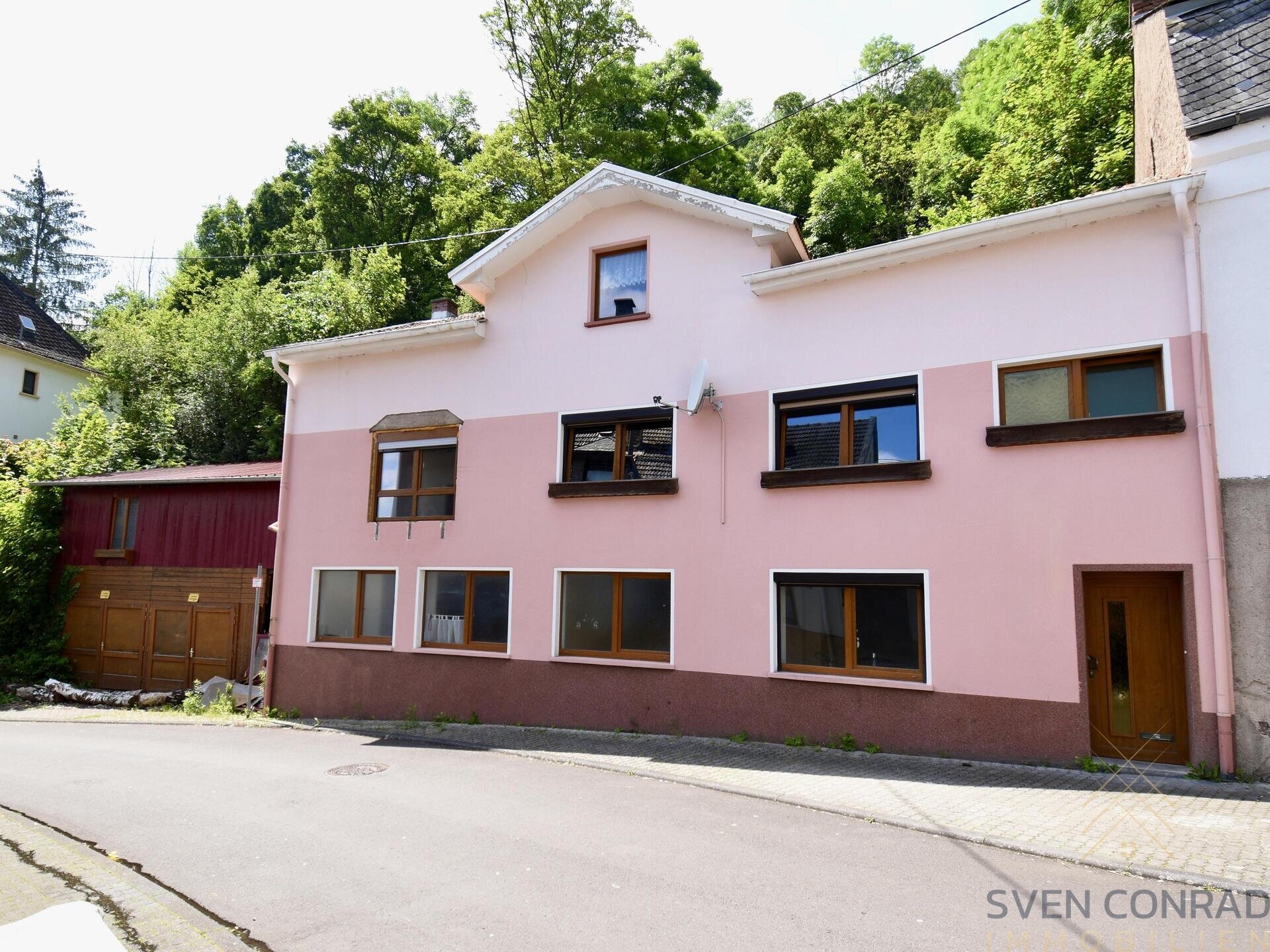 Reihenendhaus zum Kauf 140.000 € 5,5 Zimmer 169 m²<br/>Wohnfläche 833 m²<br/>Grundstück Oberstein Idar-Oberstein 55743