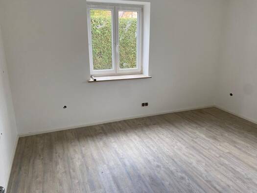 Terrassenwohnung zur Miete 1.200 € 3 Zimmer 90 m² Geschoss EG/2 frei ab sofort Eching Eching am Ammersee 82279