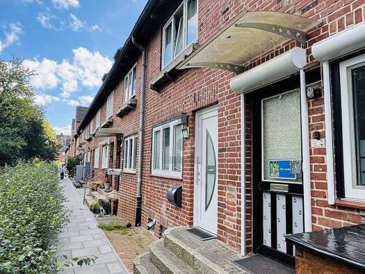Reihenmittelhaus zum Kauf 239.000 € 3 Zimmer 85 m² 100 m² Grundstück Elmschenhagen-Nord Kiel 24147