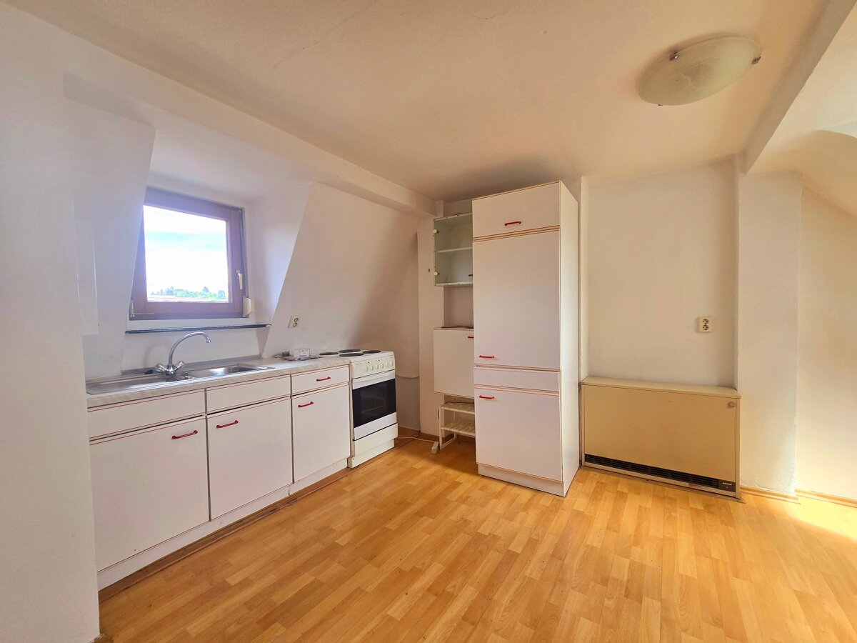 Wohnung zur Miete 530 € 57,5 m²<br/>Wohnfläche 4. Stock<br/>Geschoss Thumenberger Weg 19 St. Jobst Nürnberg 90489