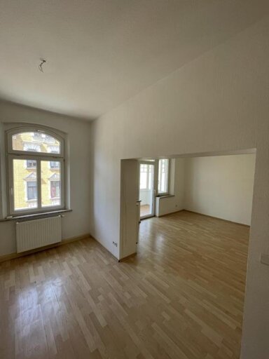 Wohnung zum Kauf 48.000 € 2 Zimmer 55,9 m² Bahnhofsvorstadt Plauen 08523