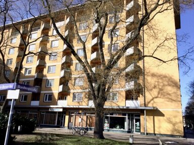 Wohnung zur Miete nur mit Wohnberechtigungsschein 317 € 2 Zimmer 36,6 m² 2. Geschoss frei ab 22.11.2024 Borsbergstr. 32 Striesen-West (Krenkelstr.) Dresden 01309