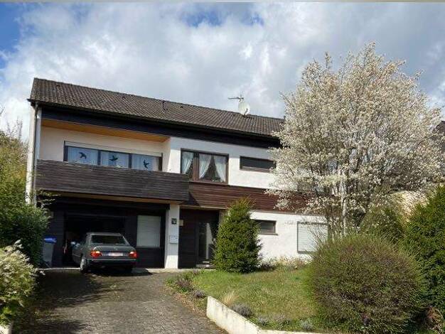 Einfamilienhaus zum Kauf 359.000 € 8 Zimmer 164 m² 787 m² Grundstück frei ab sofort Beckingen 66701