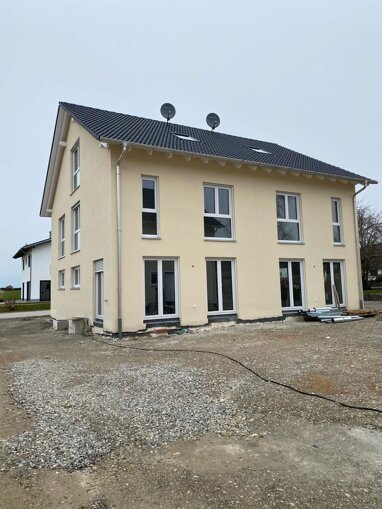 Doppelhaushälfte zur Miete 1.990 € 5 Zimmer 150 m² 263 m² Grundstück Am Grund 15 Pflugdorf Vilgertshofen 86946