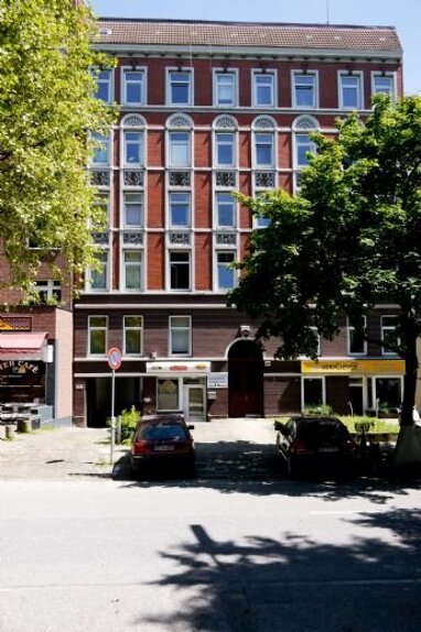 Wohnung zur Miete 826 € 2 Zimmer 43 m² 2. Geschoss Winterhude Hamburg 22299