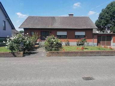 Bungalow zum Kauf provisionsfrei 339.000 € 4 Zimmer 105 m² 733 m² Grundstück Abt-Horchem-Str 25 Erp Erftstadt 50374