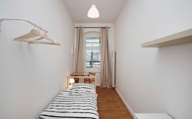 Wohnung zur Miete Wohnen auf Zeit 640 € 5 Zimmer 9,5 m² frei ab sofort Spiegelweg 5 Charlottenburg Berlin 14057