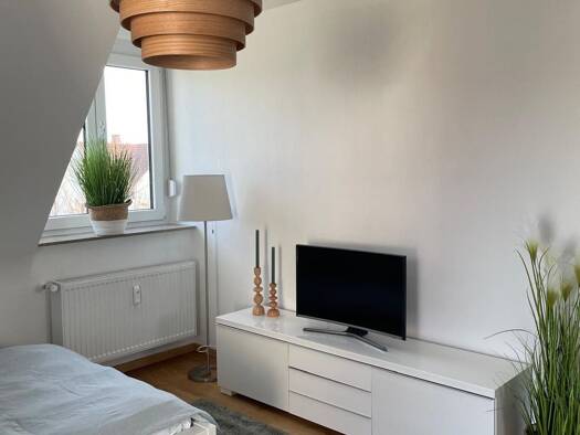 Wohnung zur Miete 780 € 1 Zimmer 30 m² Geschoss 3/3 frei ab sofort Weststadt Ulm 89077