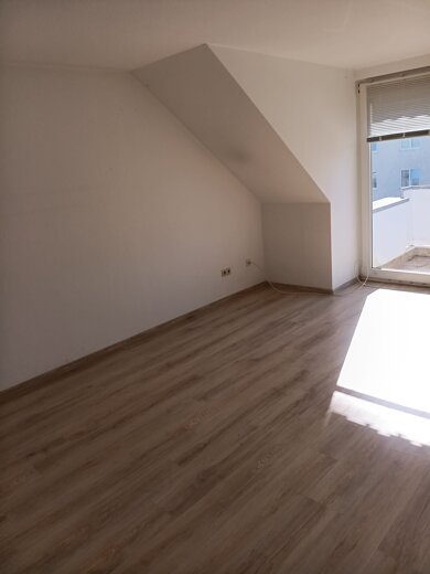 Wohnung zur Miete 415 € 2 Zimmer 67 m² 3. Geschoss frei ab sofort Menzelweg 8 Lebenstedt Salzgitter 38226