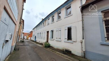 Mehrfamilienhaus zum Kauf 149.000 € 13 Zimmer 370 m² 340 m² Grundstück Kirchheimbolanden Kirchheimbolanden 67292