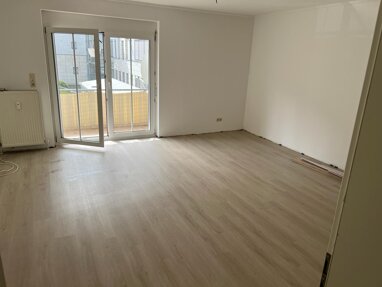 Wohnung zur Miete 1.050 € 3 Zimmer 89 m² 1. Geschoss LangeStraße 92-98 Stadtpark / Stadtgrenze 20 Fürth 90762