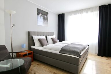 Wohnung zur Miete Wohnen auf Zeit 2.289 € 1 Zimmer 39 m² frei ab 31.03.2025 Leostraße Köln 50823