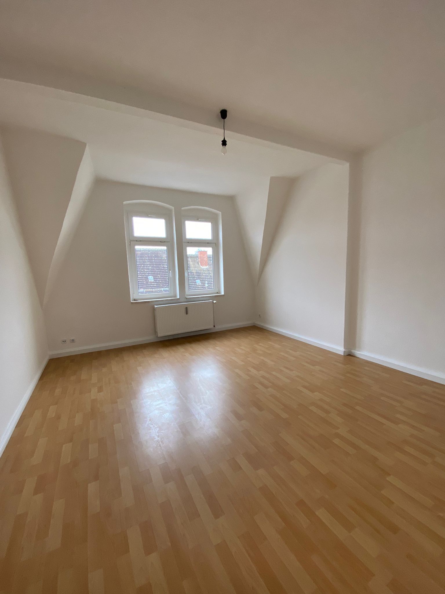 Wohnung zur Miete 385 € 2,5 Zimmer 55 m²<br/>Wohnfläche Ab sofort<br/>Verfügbarkeit Virchowstr. 3 Zeitz Zeitz 06712