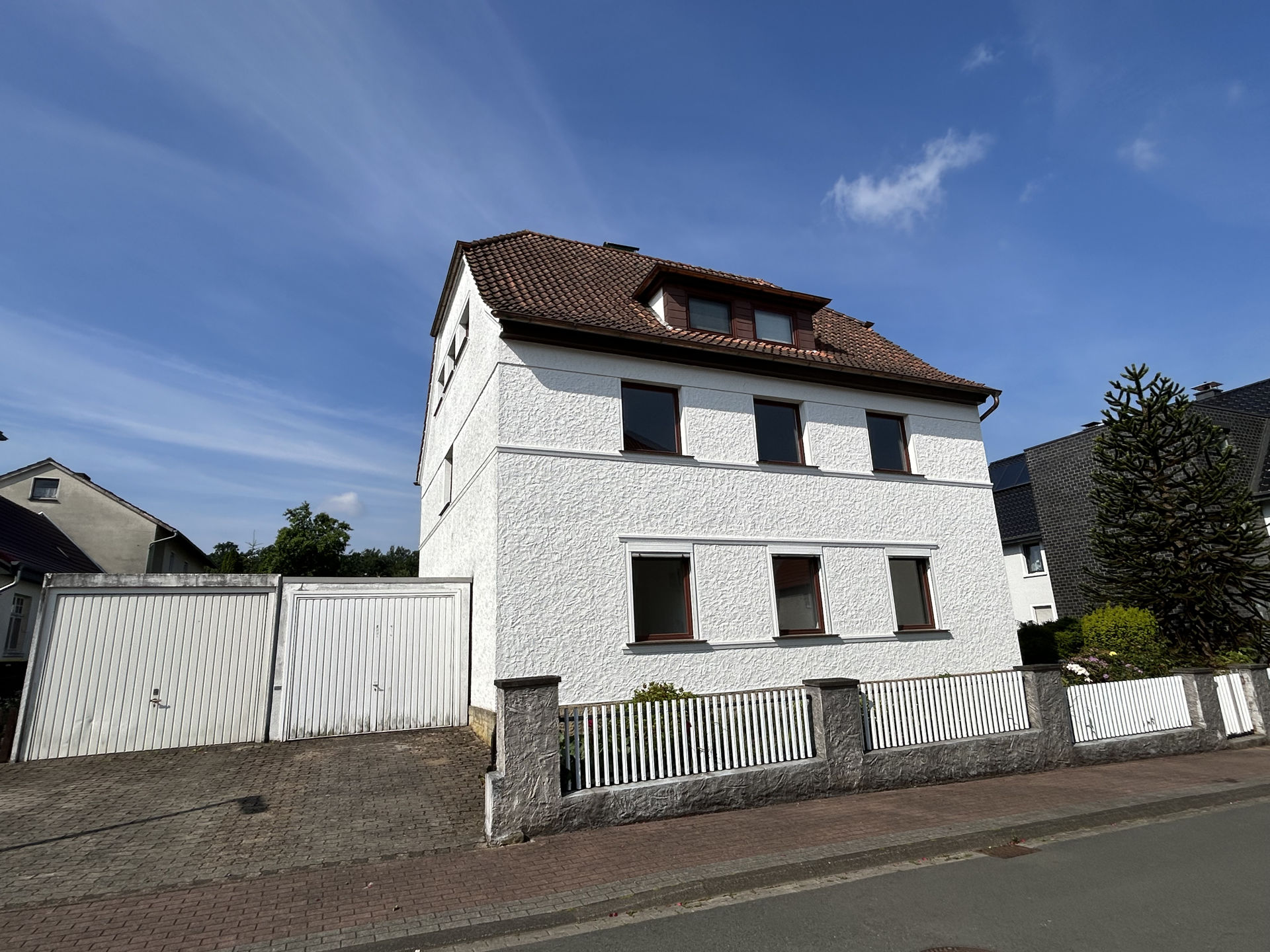 Mehrfamilienhaus zum Kauf 159.000 € 8 Zimmer 228 m²<br/>Wohnfläche 1.084 m²<br/>Grundstück Schieder Schieder-Schwalenberg 32816