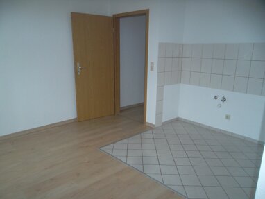 Wohnung zur Miete 210 € 1 Zimmer 38,6 m² 2. Geschoss Rosa-Luxemburg-Straße 22 Meerane Meerane 08393