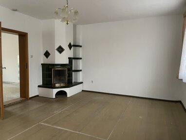 Doppelhaushälfte zum Kauf 125.000 € 4 Zimmer 143,5 m² 1.300 m² Grundstück Ernst-Thälmann-Straße 18 See Niesky 02906